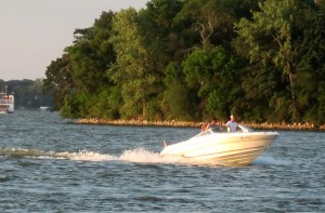 clear-lake-boating