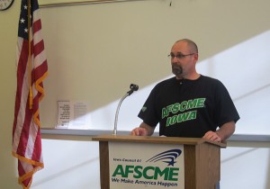 AFSCME Member, Iowa DOT Construction Technician and Mason City citizen Daryl Erickson