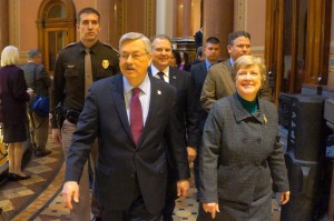 State Senator Amanda Ragan escorts Governor Terry Branstad back to his office after he delivered his 2014 Condition of the State Address to a joint session of the Iowa Legislature.  In his address, Governor Branstad praised the bipartisan work of Democrats and Republicans in the Iowa Legislature in the areas of economic growth, education and health care.