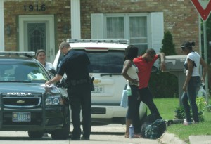Cops round up suspects after mailman sad they were looking in mailboxes