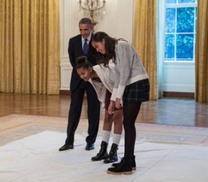 A GOP staffer slammed Sasha and Malia Obama  for their choice in clothing that they wore to a turkey pardoning event at the White House last week.