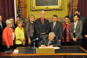 Reading Corps bill signing (Photo from the Governor's Office)