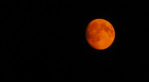 Orange moon over Iowa, June 29, 2015