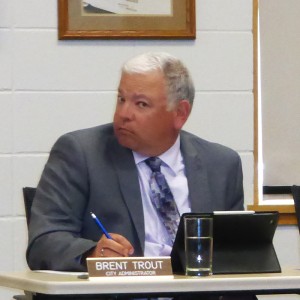 Brent Trout imposes ban on flash photography ay council meetings