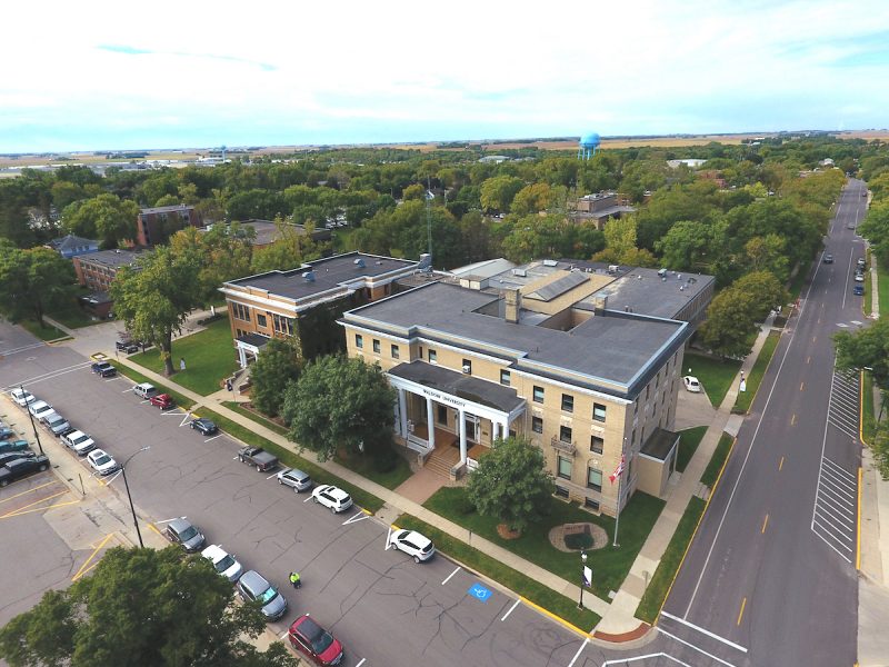 Waldorf University Commencement to include 2020 and 2021 graduates